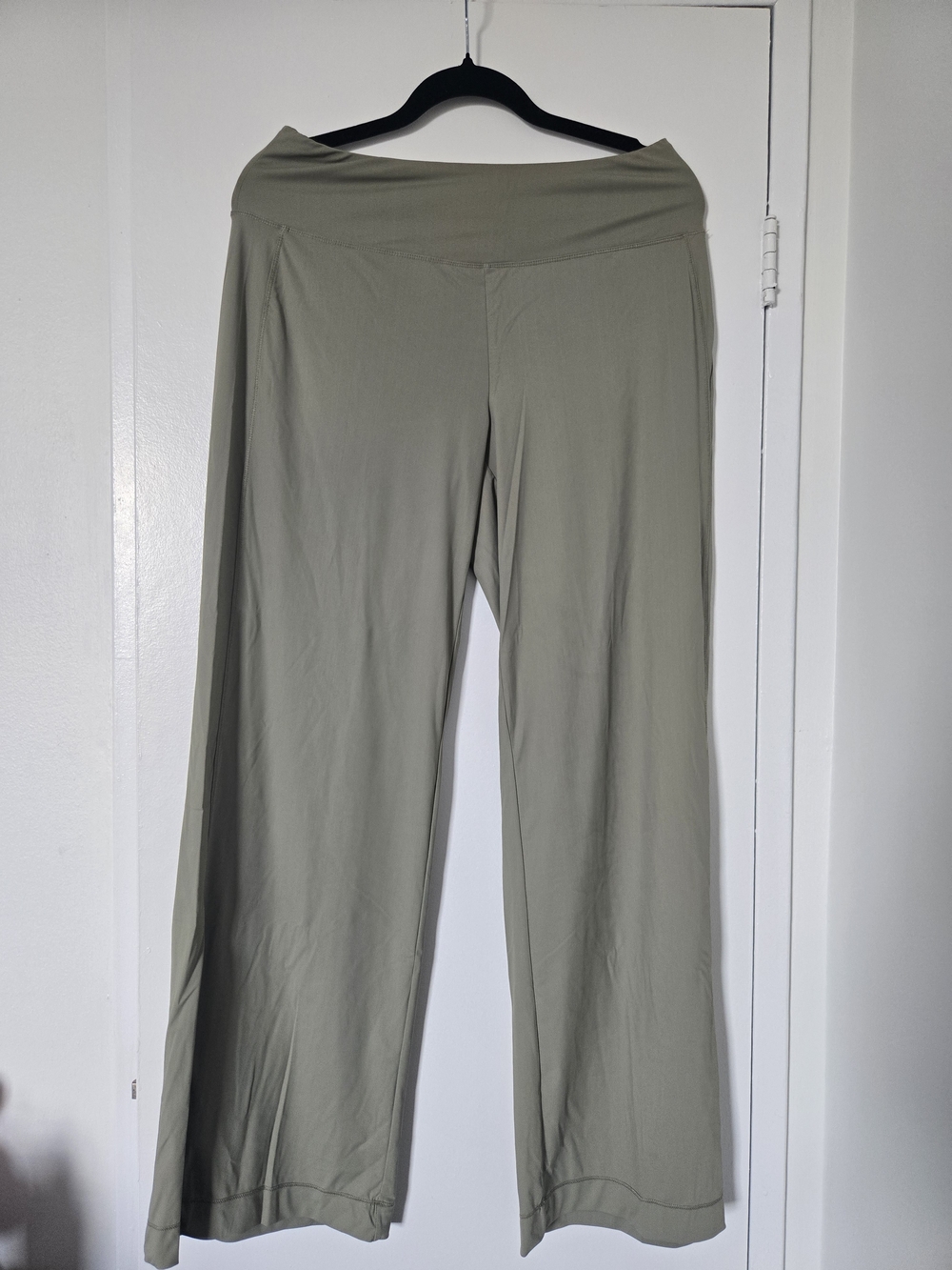 Joe Fresh Active Olive Green Pull-On Athletic Pants